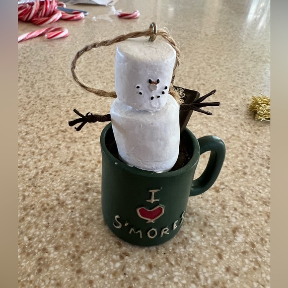 I love s’mores snowman in a cup ornament 4” - Picture 2 of 3